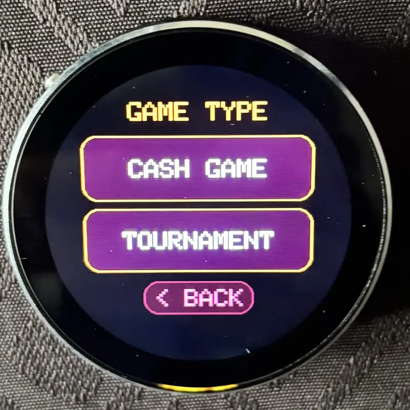 PUCK’em game type screen with cash game and tournament options